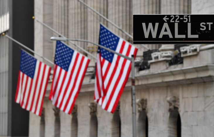 US-STOCKS-MARKETS-NYSE