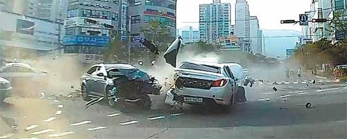 해운대 교통사고 `광란의 질주` 영상 보니 `끔찍`