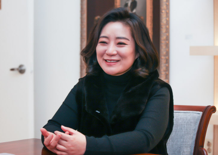 갤러리박영 안수연 대표