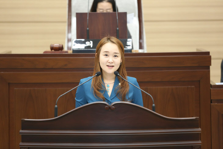 의정자유발언 하는  김원진 의원(사진:의회사무국